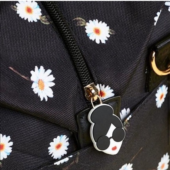 ALice + Olivia  DUFFEL BAG - DAISY PRINT - Alice And Olivia - Picture 3 of 9